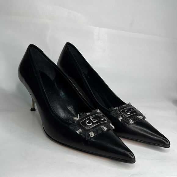 Vero VE Black Leather Pumps with fringe buckle - Picture 13 of 13